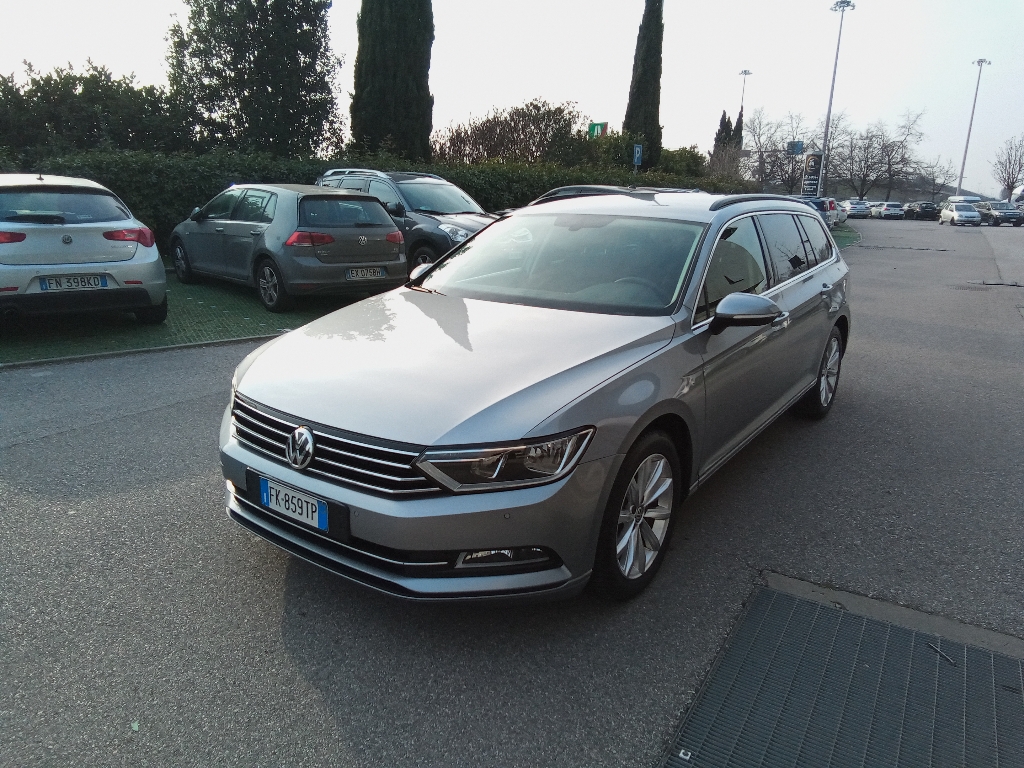 VOLKSWAGEN Passat 8ª serie Passat Variant 2.0 TDI DSG Business BlueMotion Tech - 1