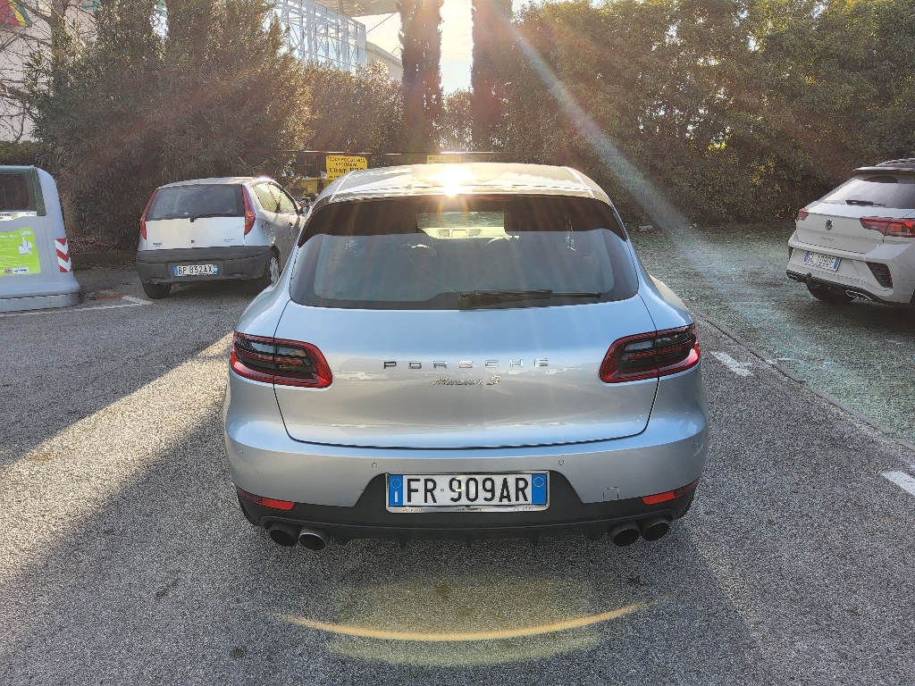 PORSCHE Macan 3.0 S - 3