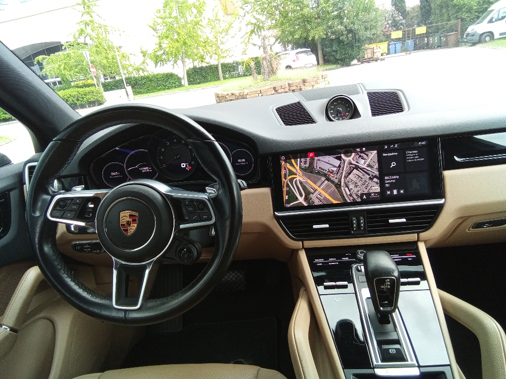 PORSCHE Cayenne 3ªs.'17--> Cayenne 3.0 V6 - 2
