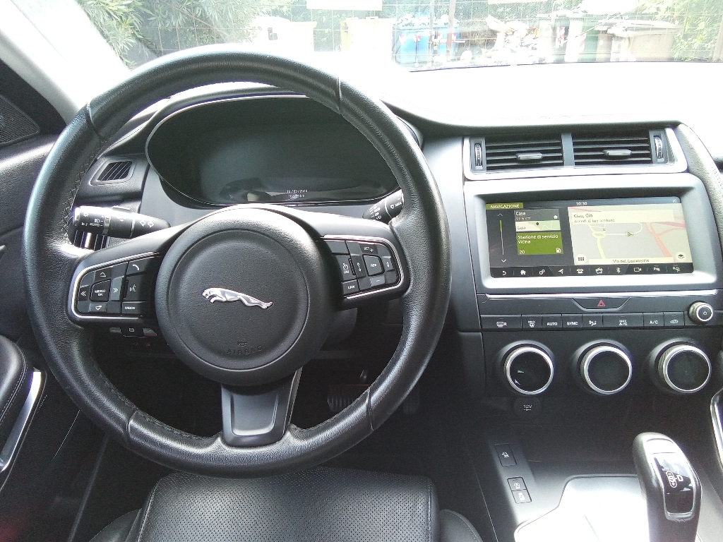 JAGUAR E-Pace       (X540) E-Pace 2.0D 180 CV AWD aut. HSE - 2