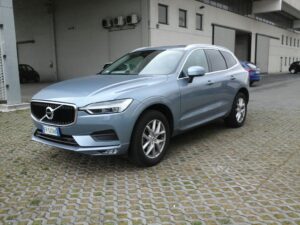 VOLVO XC60 (2017-->) XC60 D5 AWD Geartronic Business