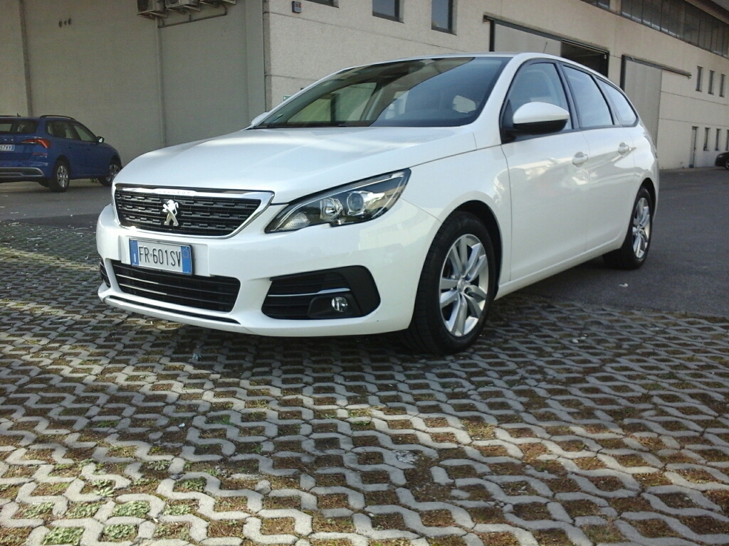 PEUGEOT 308 2ª serie 308 BlueHDi 130 S&S SW Business - 1