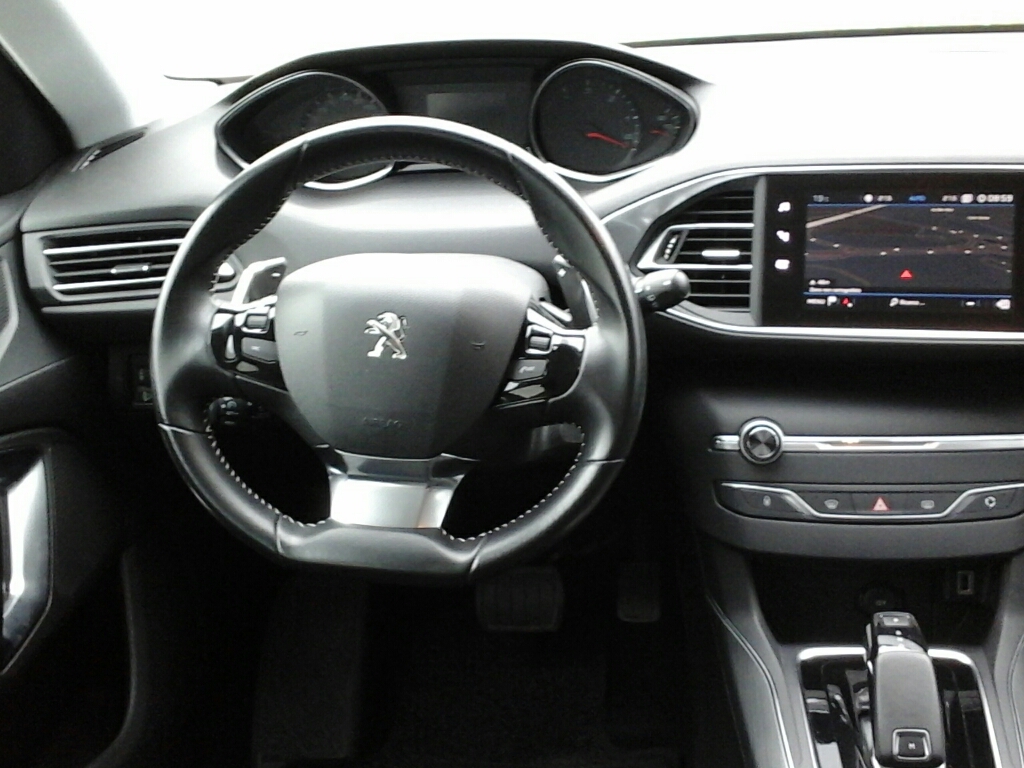 PEUGEOT 308 2ª serie 308 BlueHDi 130 S&S EAT8 SW Business - 2