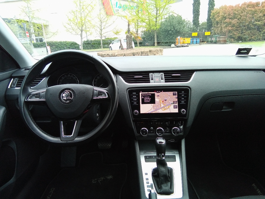 SKODA Octavia 3ª serie Octavia 1.6 TDI CR 115 CV DSG Wagon Executive - 2