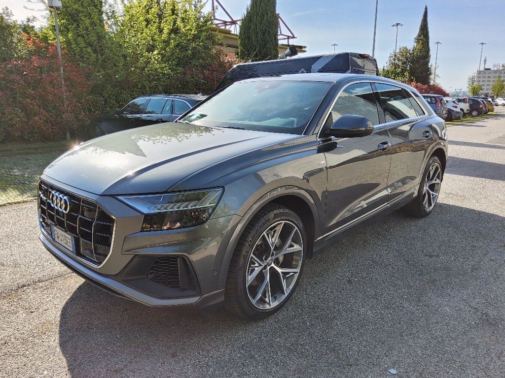 AUDI Q8 Q8 50 TDI 286 CV quattro tiptronic Sport - 1