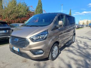 FORD Tourneo Custom 1ª s Tourneo Custom 320 2.0 TDCi 170CV aut. PC Titanium