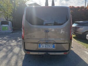 FORD Tourneo Custom 1ª s Tourneo Custom 320 2.0 TDCi 170CV aut. PC Titanium - 3