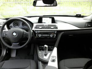 BMW Serie 3    (F30/31) 320d Efficient Dynamics Touring Business Advantage aut. - 2