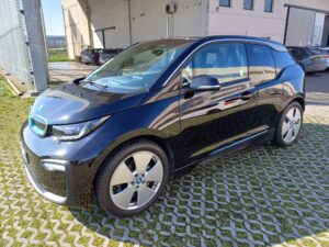 BMW i3            (I01) i3 120 Ah Advantage - 1