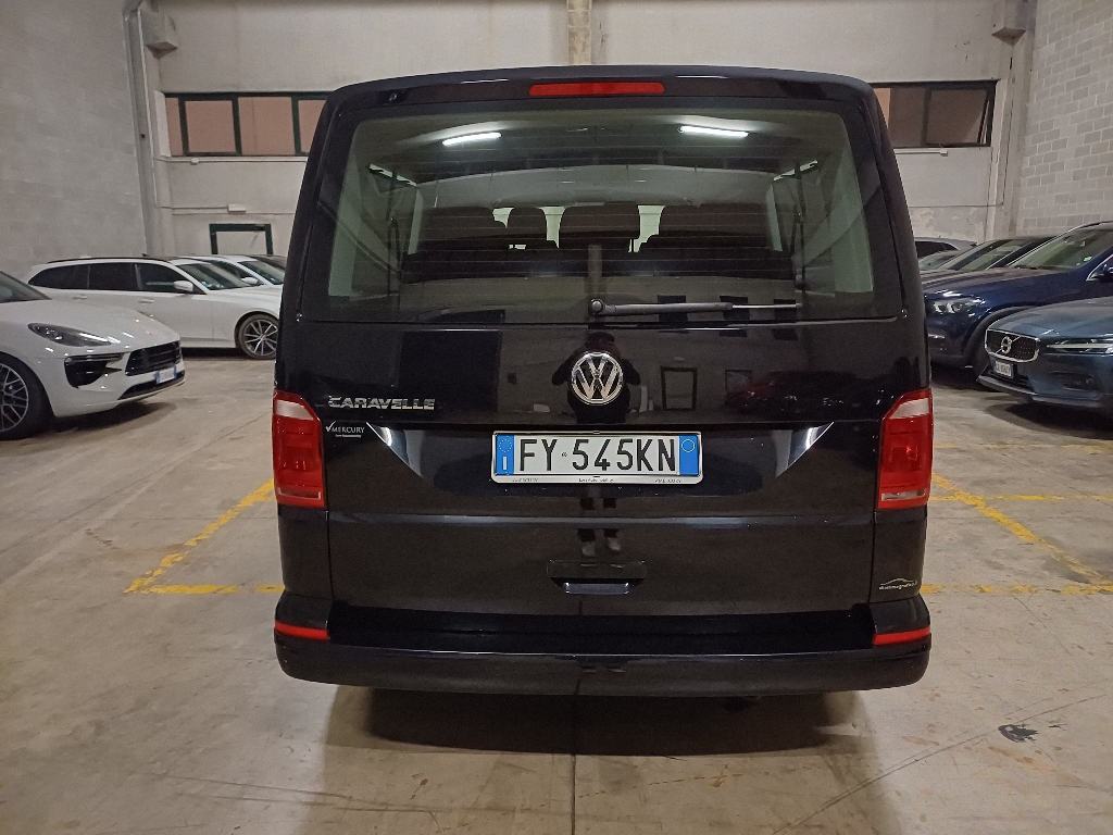 VOLKSWAGEN Caravelle 6ª '15-24 Caravelle 2.0 TDI 150CV DSG PL Comfortline - 3