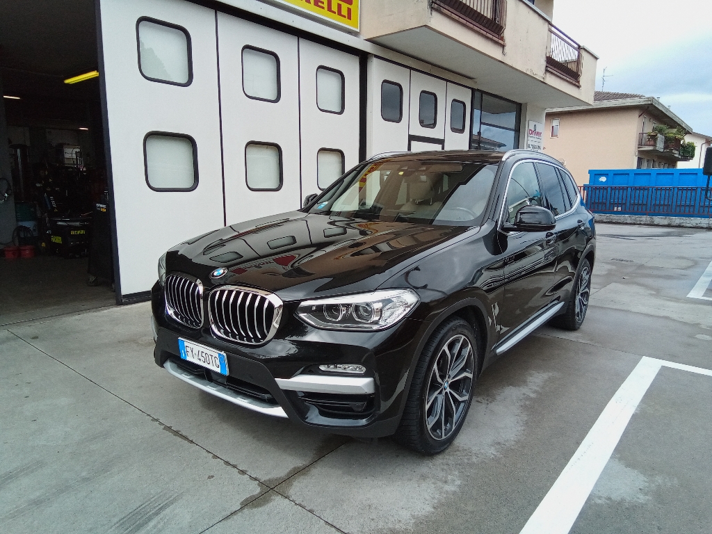 BMW X3        (G01/F97) X3 xDrive20d xLine - 1