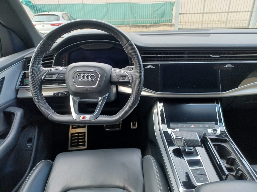 AUDI Q8 SQ8 TDI quattro tiptronic - 2