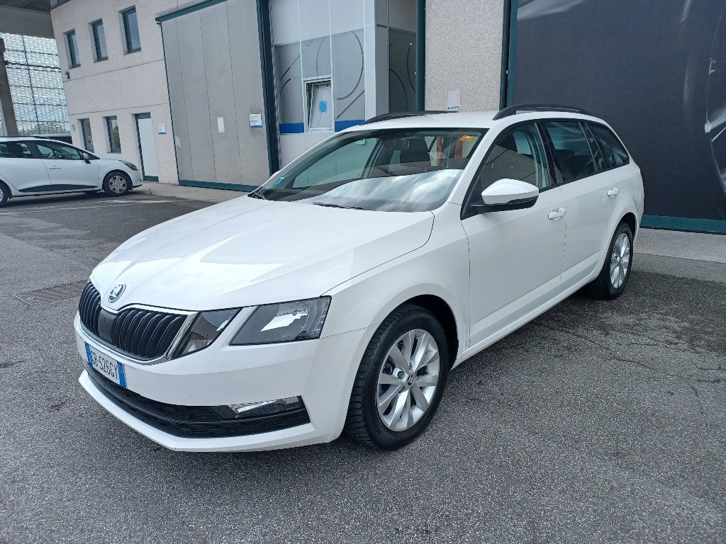 SKODA Octavia 3ª serie Octavia 2.0 TDI SCR 150 CV DSG Wagon Executive - 1