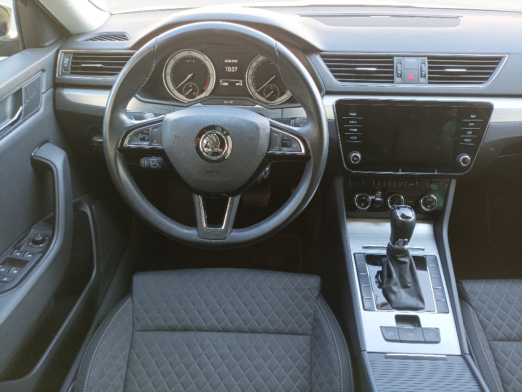 SKODA Superb 3ª serie Superb 1.6 TDI SCR DSG Wagon Executive - 2