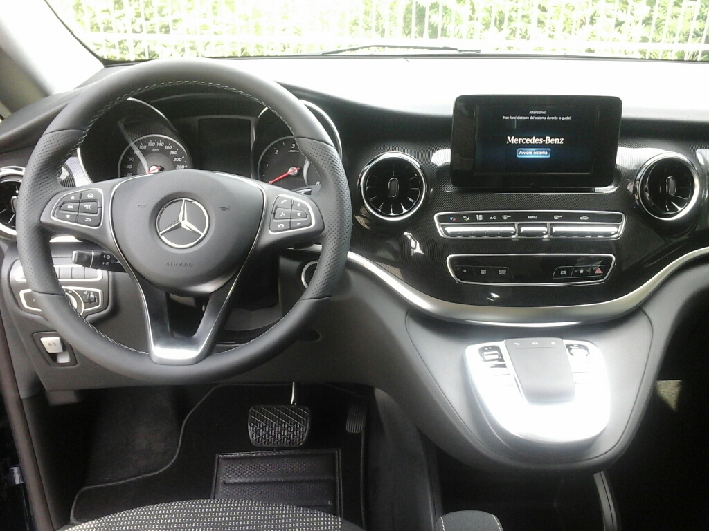 MERCEDES Classe V     (W447) V 220 d Automatic Executive Compact - 2