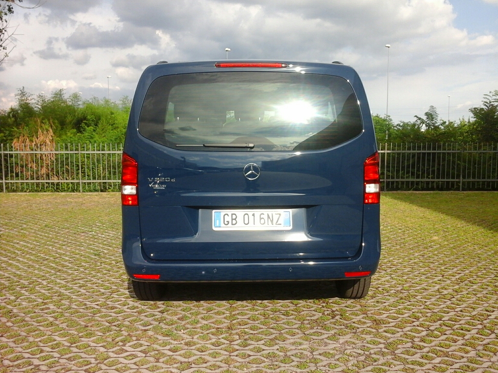 MERCEDES Classe V     (W447) V 220 d Automatic Executive Compact - 3