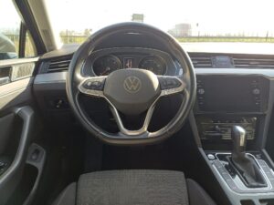 VOLKSWAGEN Passat 8ª serie Passat Variant 2.0 TDI SCR EVO DSG Business - 2