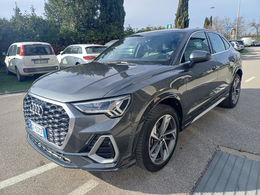 AUDI Q3 2ª serie Q3 SPB 40 TDI S tronic quattro edition - 1