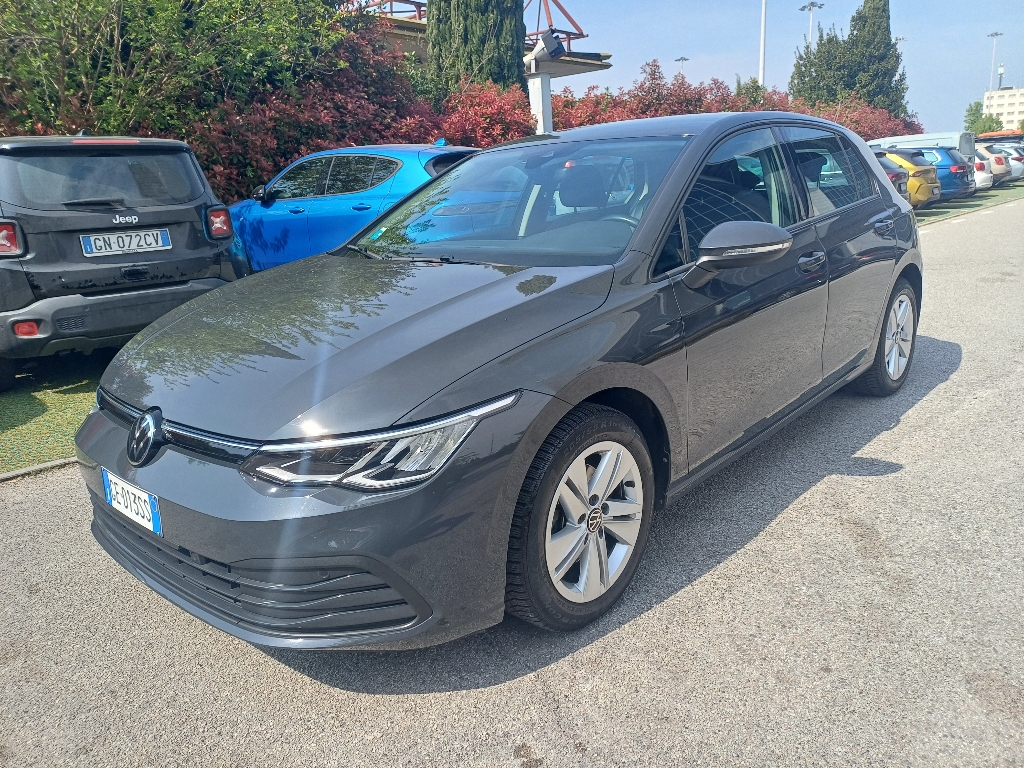 VOLKSWAGEN Golf 8ª serie Golf 1.5 TGI DSG Life - 1