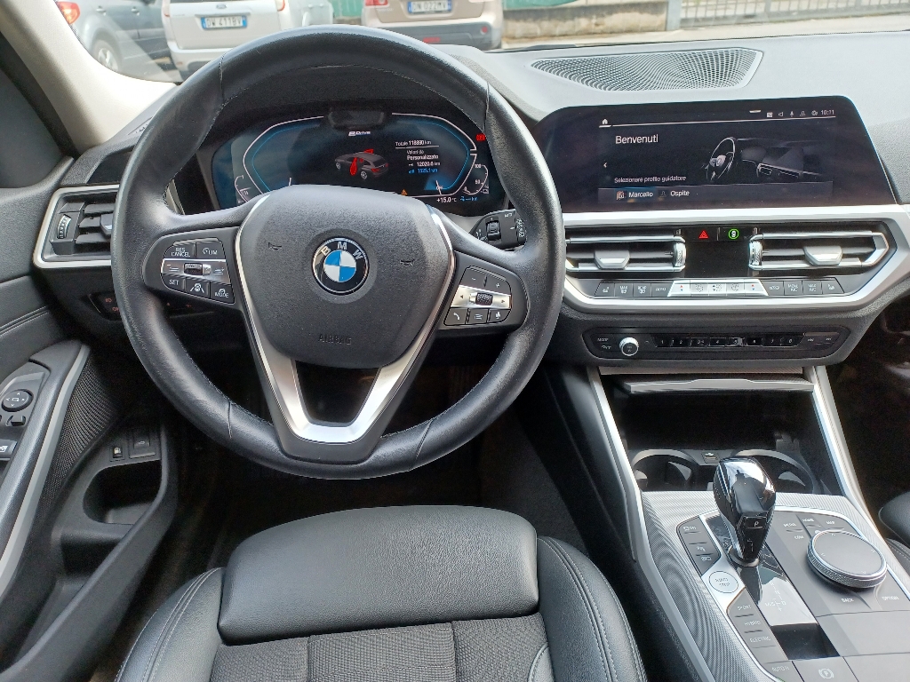BMW Serie3(G20/21/80/81 330e xDrive Touring Business Advantage - 2
