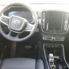 VOLVO XC40 (2017-->)