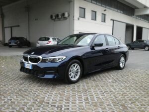 BMW Serie 3 (G20/21/80) 318d 48V Business Advantage