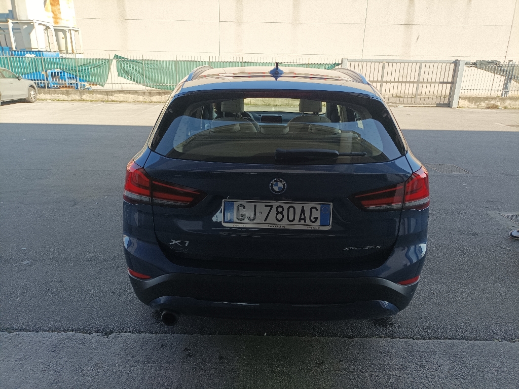 BMW X1            (F48) X1 xDrive25e Business Advantage - 3