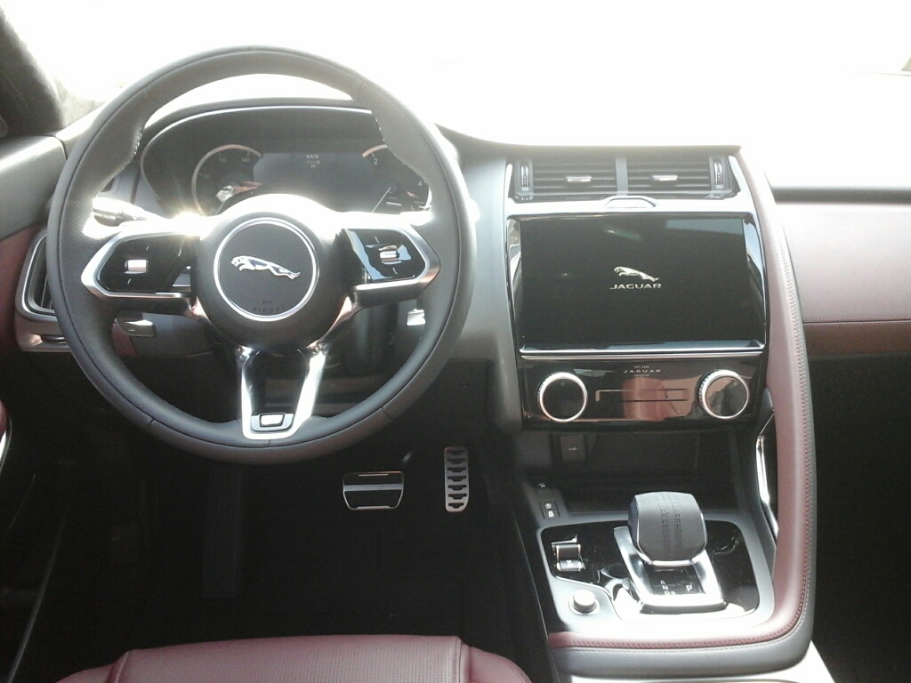 JAGUAR E-Pace       (X540) E-Pace 2.0D I4 163 CV AWD Auto R-Dynamic Black - 2