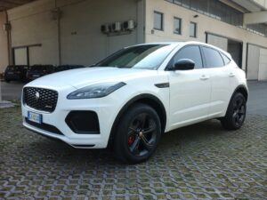 JAGUAR E-Pace       (X540) E-Pace 2.0D I4 163 CV AWD Auto R-Dynamic Black