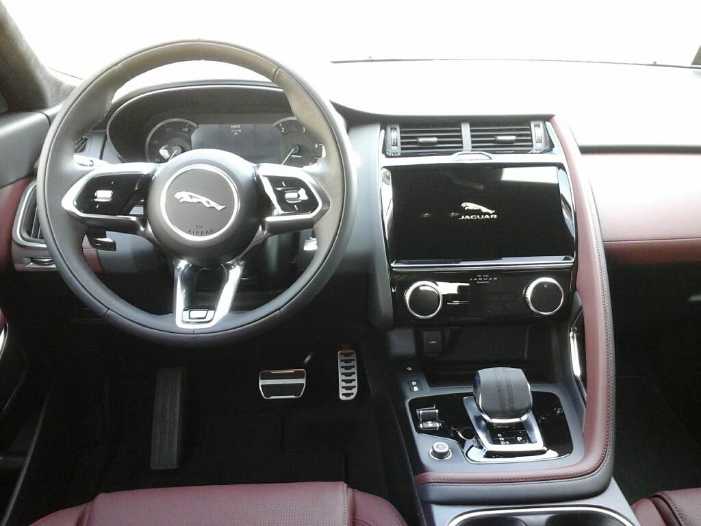 JAGUAR E-Pace       (X540) E-Pace 2.0D I4 163 CV AWD Auto R-Dynamic Black - 2