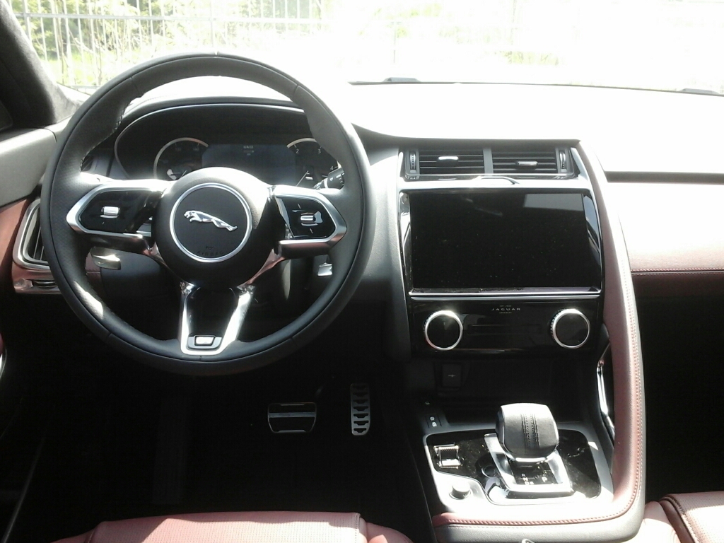 JAGUAR E-Pace       (X540) E-Pace 2.0D I4 163 CV AWD Auto R-Dynamic Black - 2