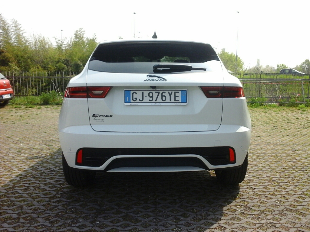 JAGUAR E-Pace       (X540) E-Pace 2.0D I4 163 CV AWD Auto R-Dynamic Black - 3