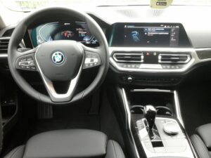 BMW Serie3(G20/21/80/81 320e Touring Luxury - 2