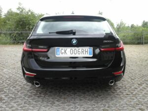 BMW Serie3(G20/21/80/81 320e Touring Luxury - 3