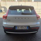 VOLVO XC40 (2017-->)