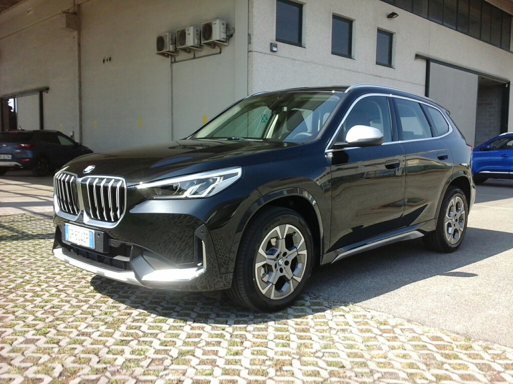 BMW X1            (U11) X1 sDrive 18d xLine - 1