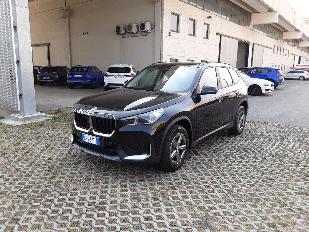 BMW X1            (U11) X1 xDrive 20d - 1
