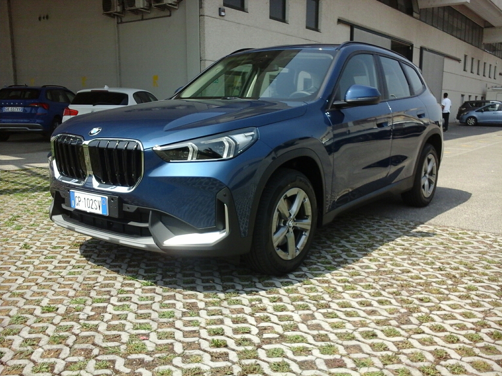 BMW X1            (U11) X1 xDrive 20d - 1