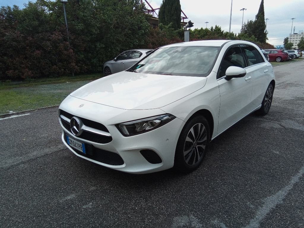 MERCEDES Classe A     (W177) A 250 e Automatic Plug-in hybrid Business Extra - 1