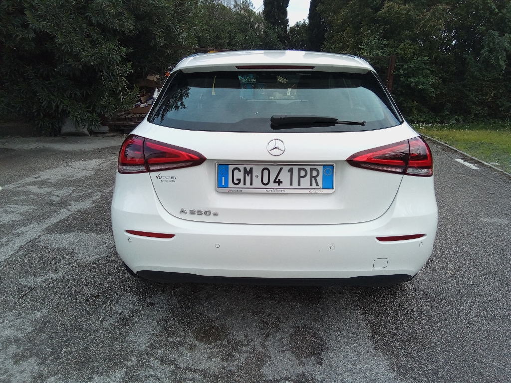 MERCEDES Classe A     (W177) A 250 e Automatic Plug-in hybrid Business Extra - 3