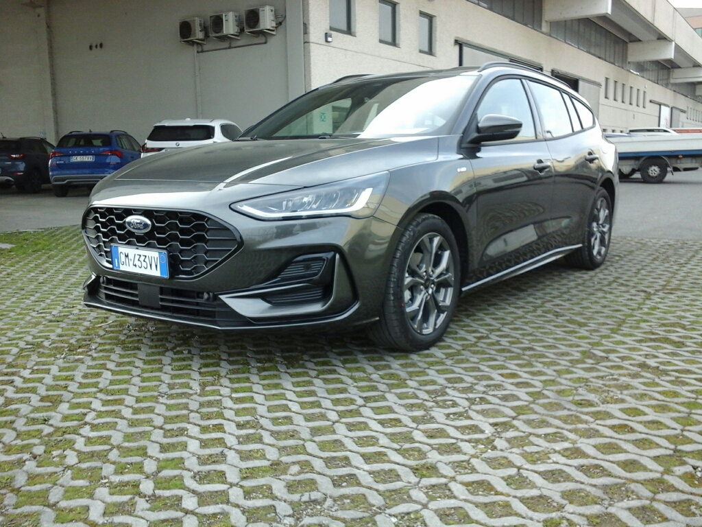 FORD Focus 4ª serie Focus 1.0 EcoBoost Hybrid 125 CV Power. SW ST-Line Design - 1