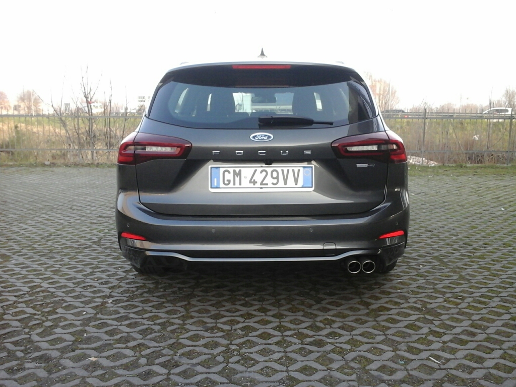 FORD Focus 4ª serie Focus 1.0 EcoBoost Hybrid 125 CV Power. SW ST-Line Design - 3