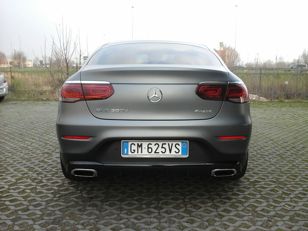 MERCEDES GLC Coupé    (C253) GLC 300 d 4Matic Coupé Premium Plus - 3