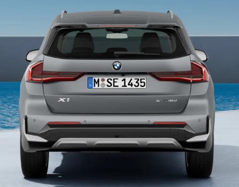 BMW X1            (U11) X1 sDrive 18d - 3